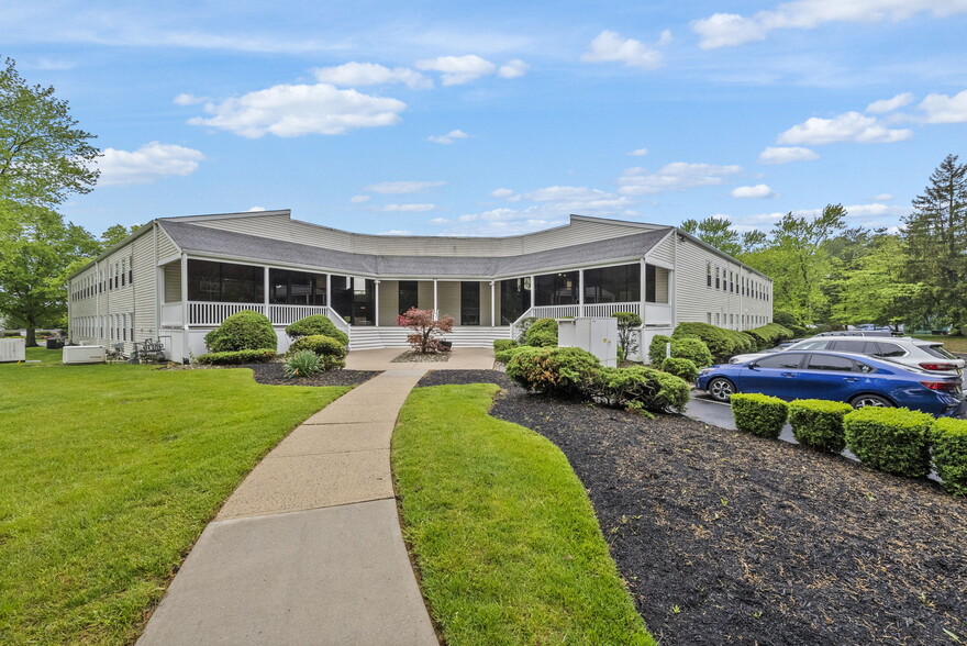 59 Avenue at the Commons, Shrewsbury, NJ for sale - Building Photo - Image 2 of 23