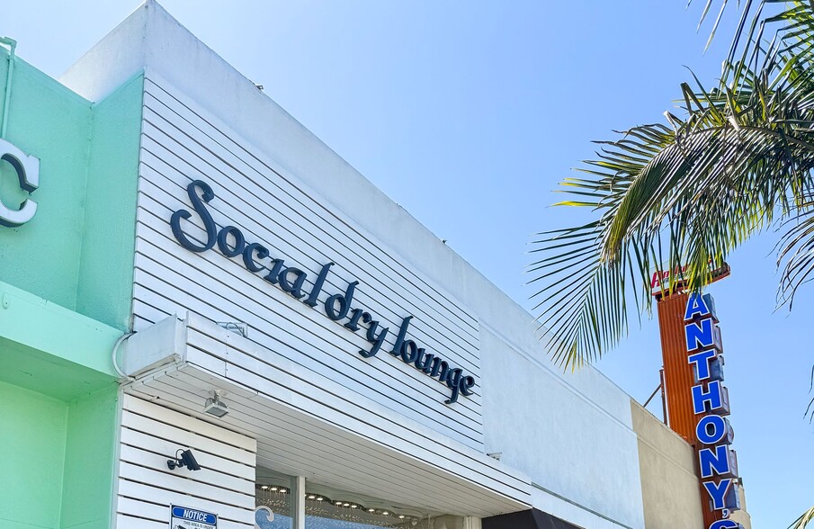 3409 E Coast Hwy, Corona Del Mar, CA for lease - Building Photo - Image 2 of 4