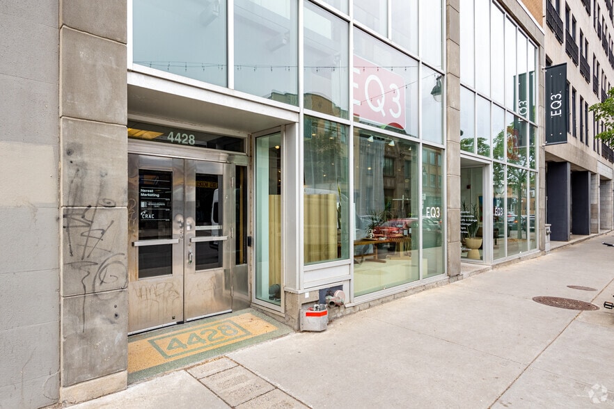 4428-4434 Boul Saint-Laurent, Montréal, QC à louer - Photo du bâtiment - Image 3 de 3