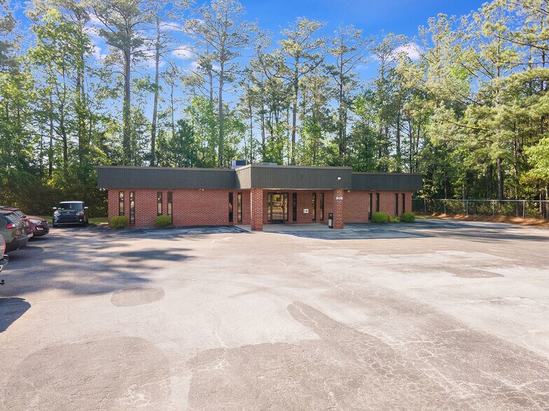 231 Memorial Dr, Jacksonville, NC à vendre - Photo du bâtiment - Image 2 de 80
