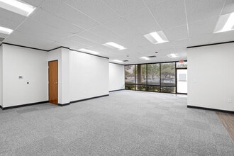 2157-2191 Woodward St, Austin, TX for lease Interior Photo- Image 2 of 19