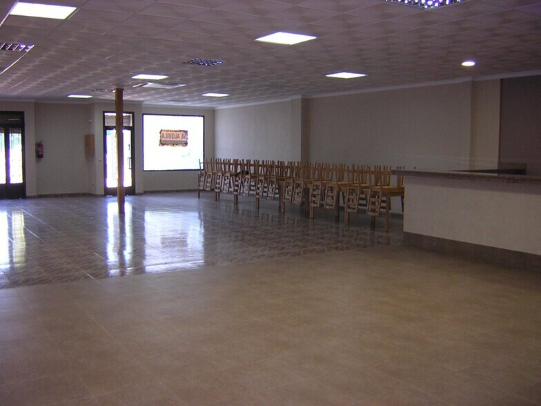 Commerce de détail dans Villacañas, Toledo à louer - Photo intérieure - Image 2 de 8