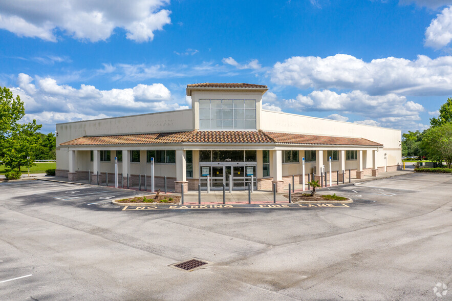 2821 W 25th St, Sanford, FL for lease - Building Photo - Image 1 of 9