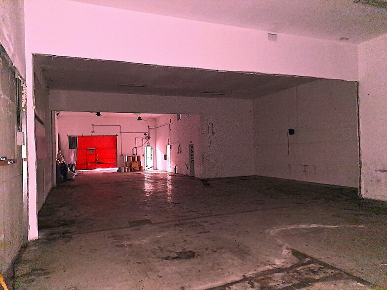 Industrial in Alcorcón, Madrid for lease - Building Photo - Image 2 of 17