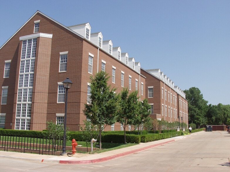 Expand Energy Campus portfolio of 16 properties for sale on LoopNet.ca - Building Photo - Image 2 of 13