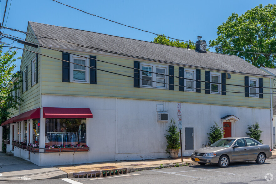 53-59 W Main St, Oyster Bay, NY à vendre - Photo principale - Image 1 de 1