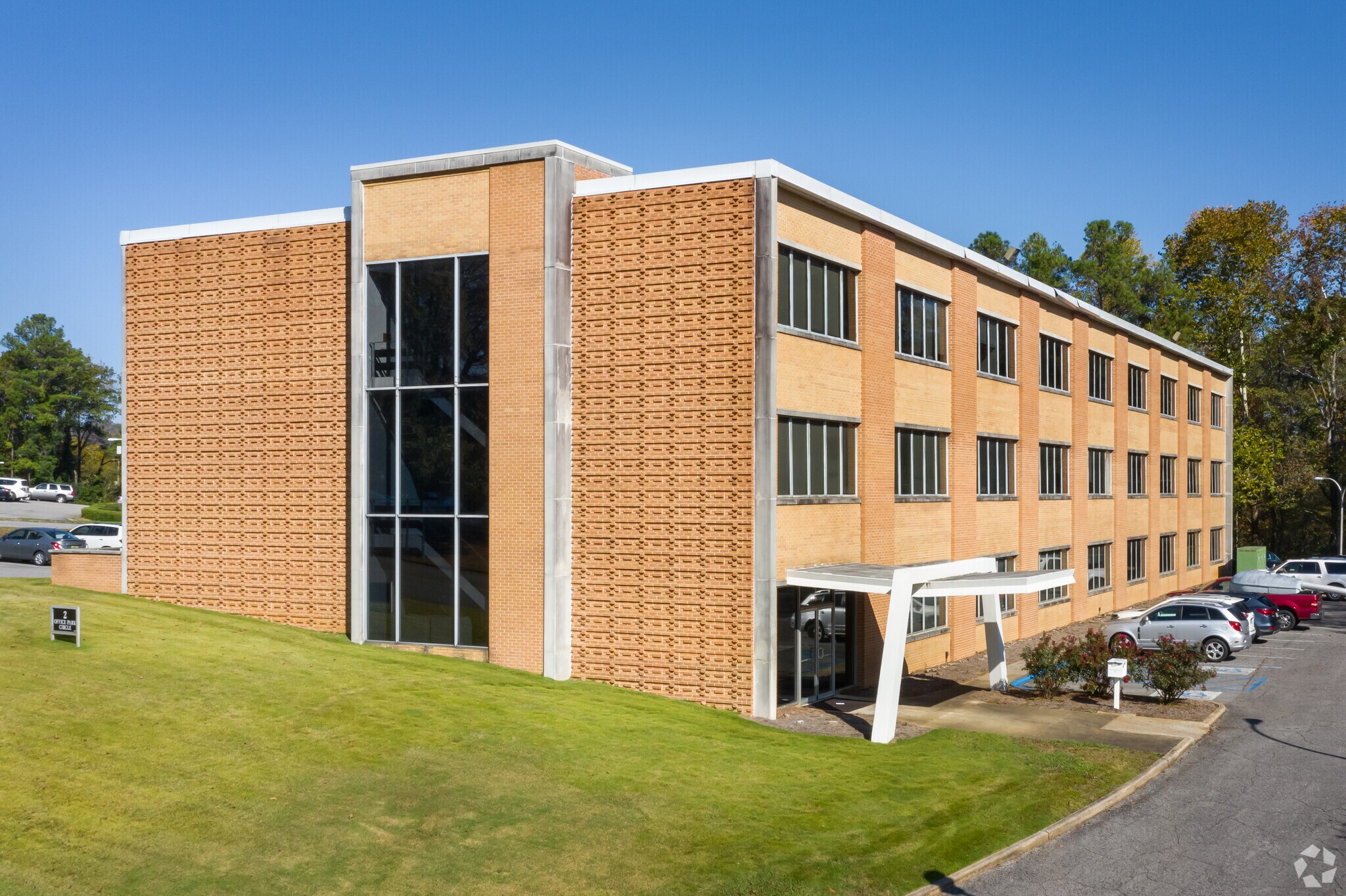 2 Office Park Cir, Birmingham, AL à louer Photo du bâtiment- Image 1 de 7