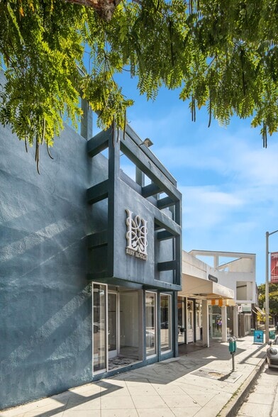 638-644 N Robertson Blvd, West Hollywood, CA for lease - Building Photo - Image 2 of 7