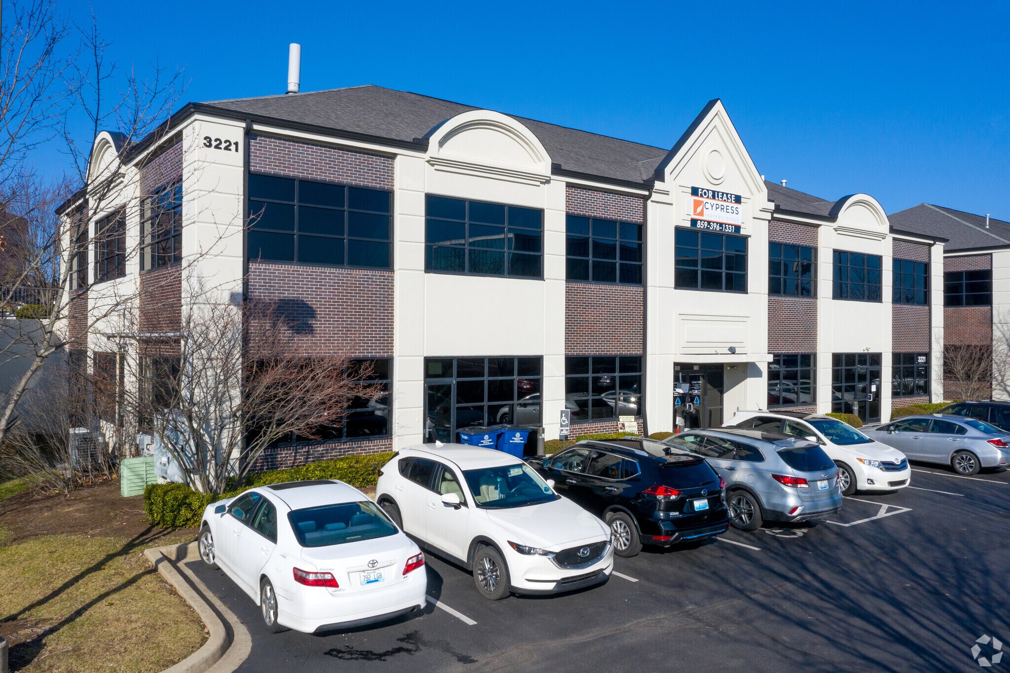 3221 Summit Square Pl, Lexington, KY à vendre Photo principale- Image 1 de 27