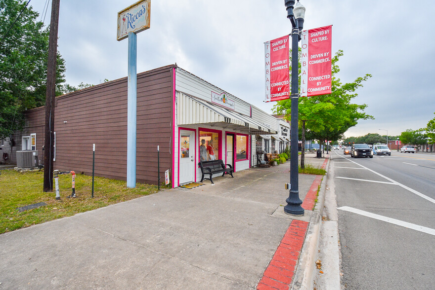 103 W Main St, Tomball, TX à vendre - Photo du bâtiment - Image 1 de 1