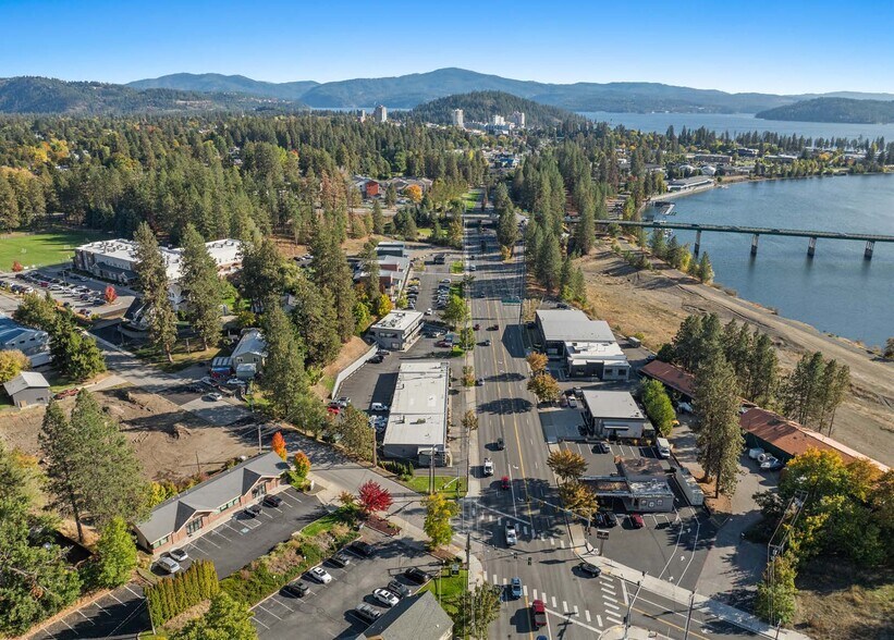 1400-1450 Northwest Blvd, Coeur d'Alene, ID à louer - Photo du bâtiment - Image 3 de 5
