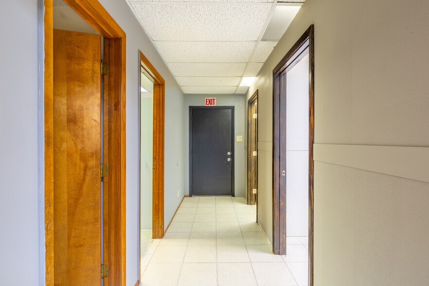 2205 Clinton Dr, Galena Park, TX à louer - Photo intérieure - Image 3 de 15