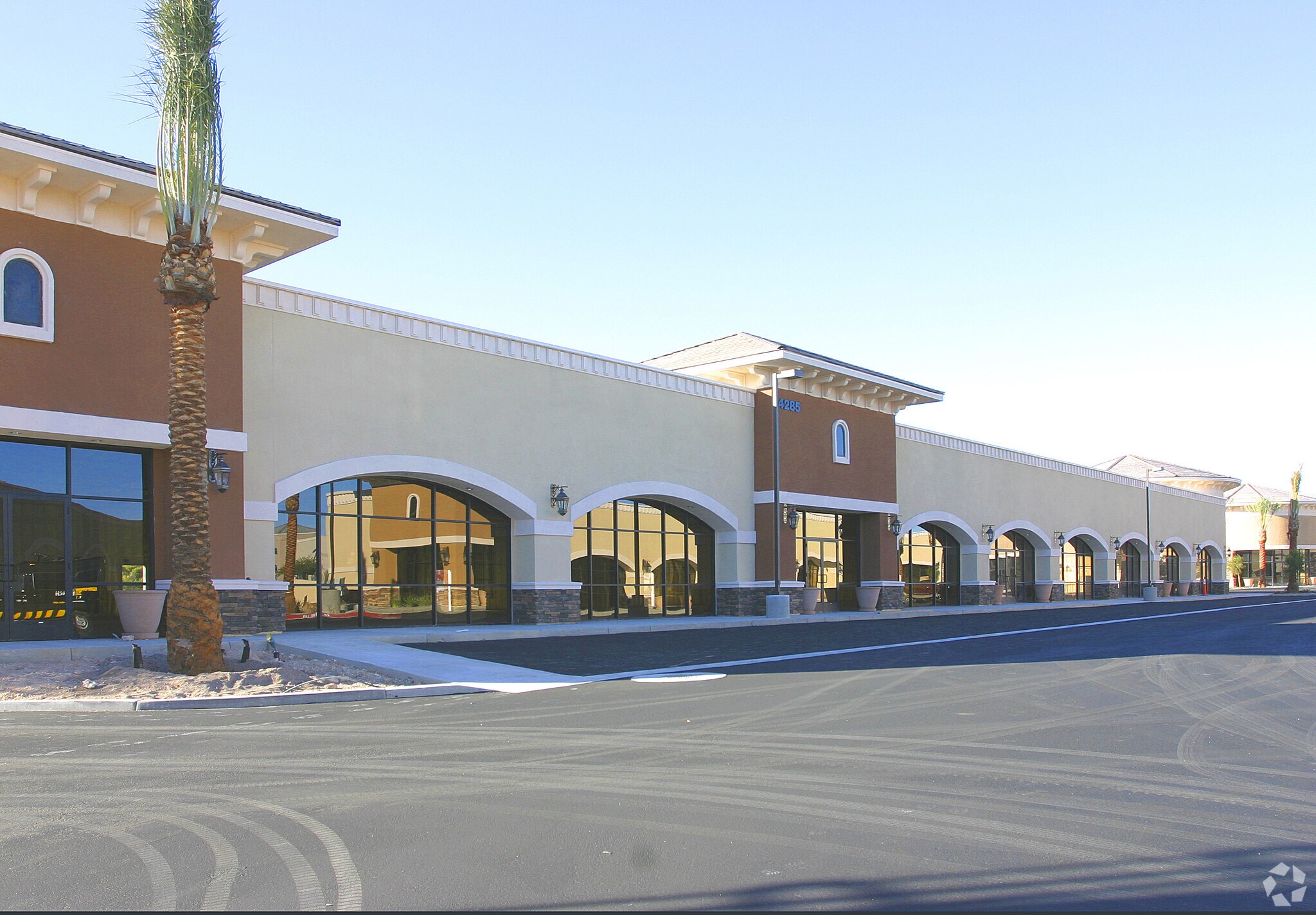 4285 N Rancho Dr, Las Vegas, NV à vendre Photo principale- Image 1 de 19