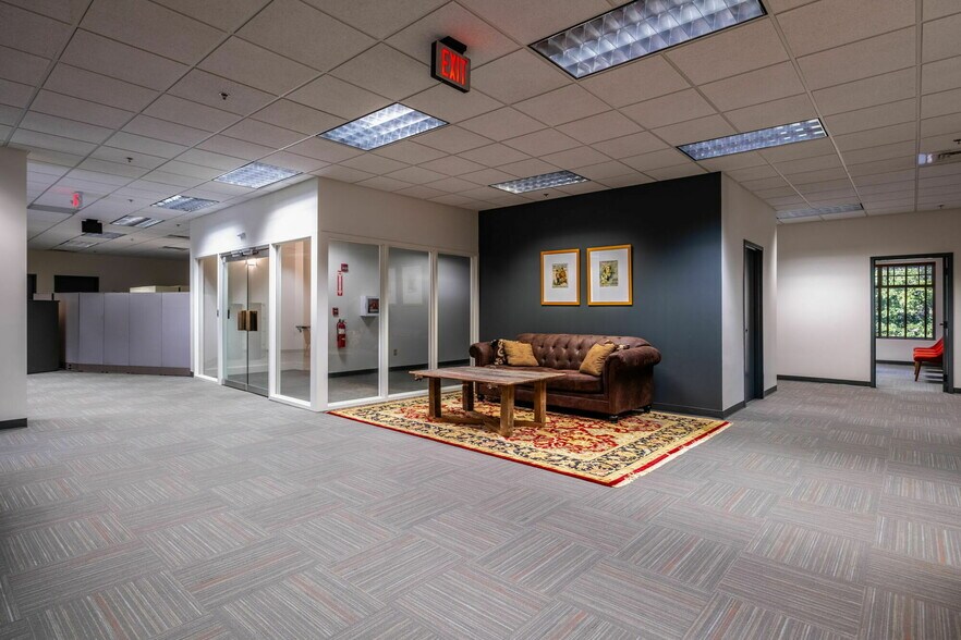 100 Croft St, Birmingham, AL à vendre - Photo du bâtiment - Image 2 de 8