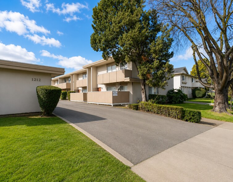 1212 W Mckinley Ave, Sunnyvale, CA à vendre - Photo du bâtiment - Image 1 de 9