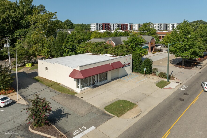 1012 Richmond Rd, Williamsburg, VA for lease - Building Photo - Image 1 of 6