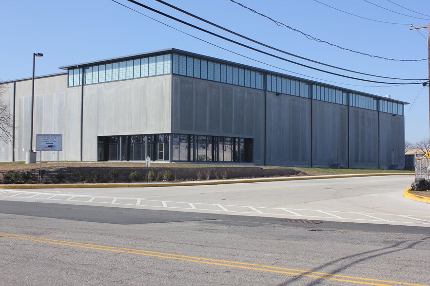 120 Central Ave, Kearny, NJ à louer - Photo du bâtiment - Image 2 de 9