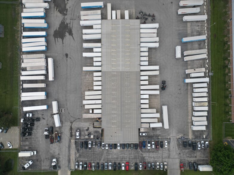 1450 Southern Rd, Kansas City, MO à louer - Photo du bâtiment - Image 3 de 5