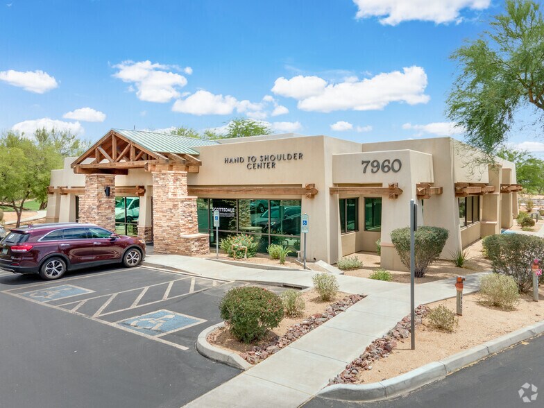7960 E Thompson Peak Pky, Scottsdale, AZ à vendre - Photo principale - Image 1 de 4