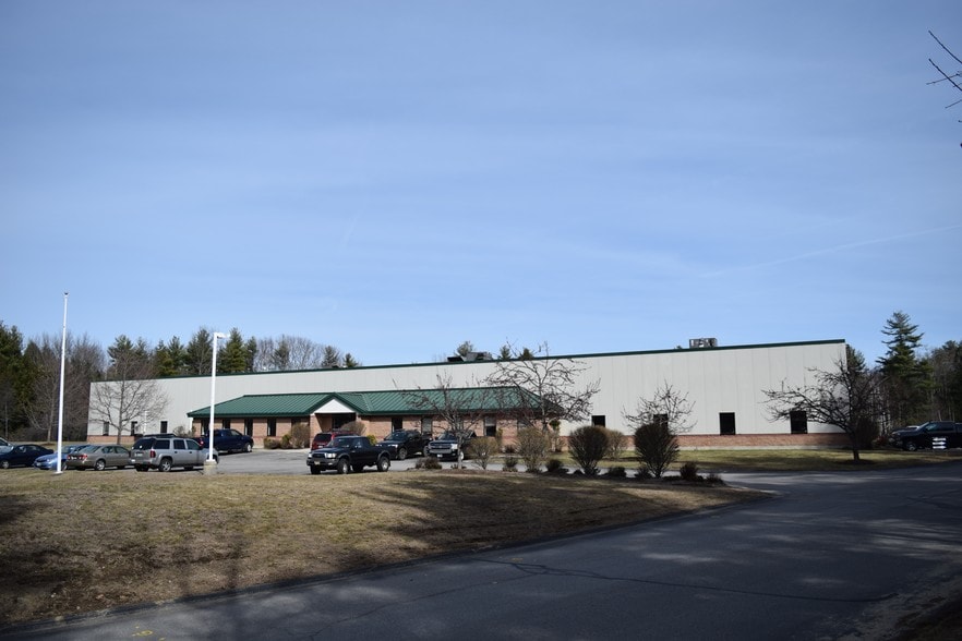 27 Production Dr, Dover, NH for lease - Primary Photo - Image 1 of 13