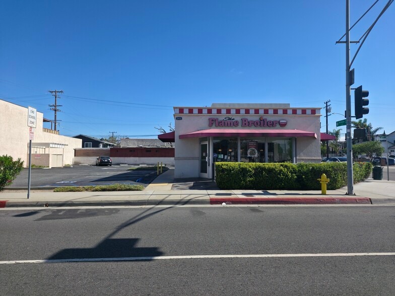 2024 W Carson St, Torrance, CA for sale - Building Photo - Image 3 of 8