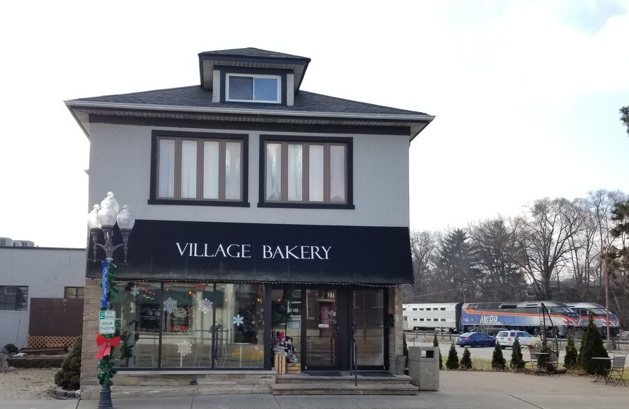 Village Bakery, Fox Lake, IL à vendre - Photo du b timent - Image 2 de 8