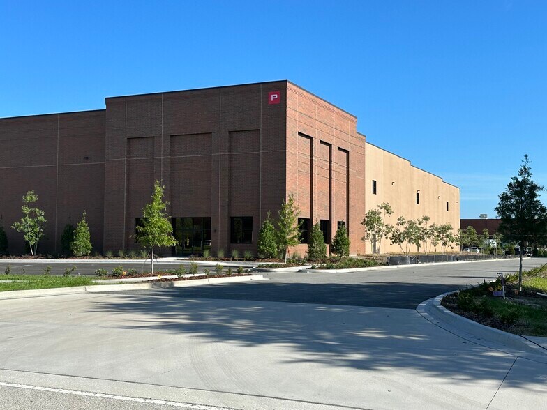 8215 Westside Industrial, Jacksonville, FL à louer - Photo du bâtiment - Image 2 de 11