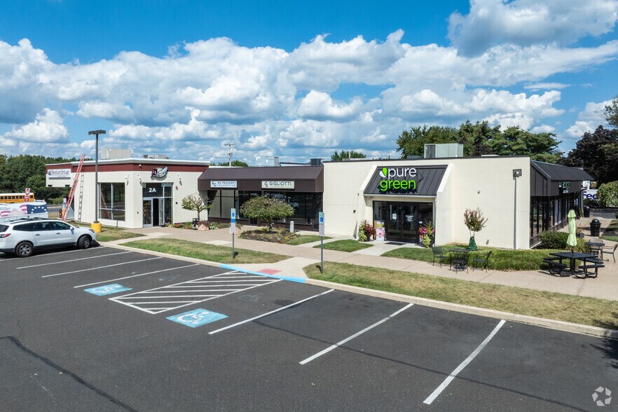 250 Doublewoods Rd, Langhorne, PA à louer - Photo du bâtiment - Image 1 de 5