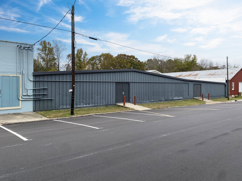 125 W Vance St, Zebulon, NC for sale - Building Photo - Image 2 of 7