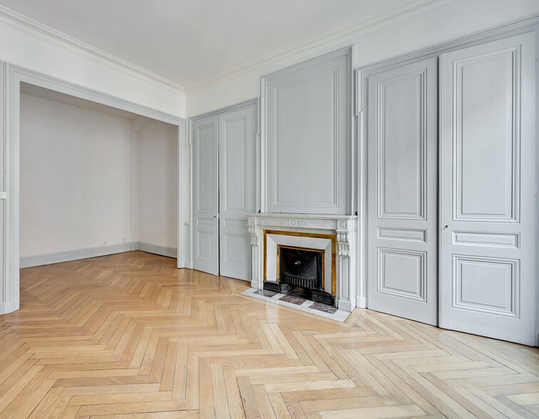 1-3 Rue Des Pyramides, Paris à louer - Photo du bâtiment - Image 3 de 6