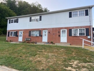 Plus de détails pour 305 Main St, Bellville, OH - Multi-résidentiel à vendre