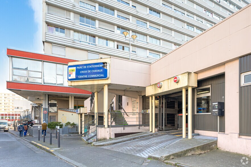 Bureau dans Montreuil à louer - Photo du bâtiment - Image 2 de 15