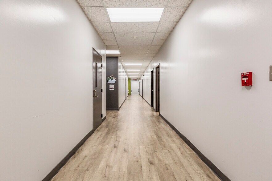 11515 Highway 31, Sellersburg, IN à louer - Photo intérieure - Image 3 de 37