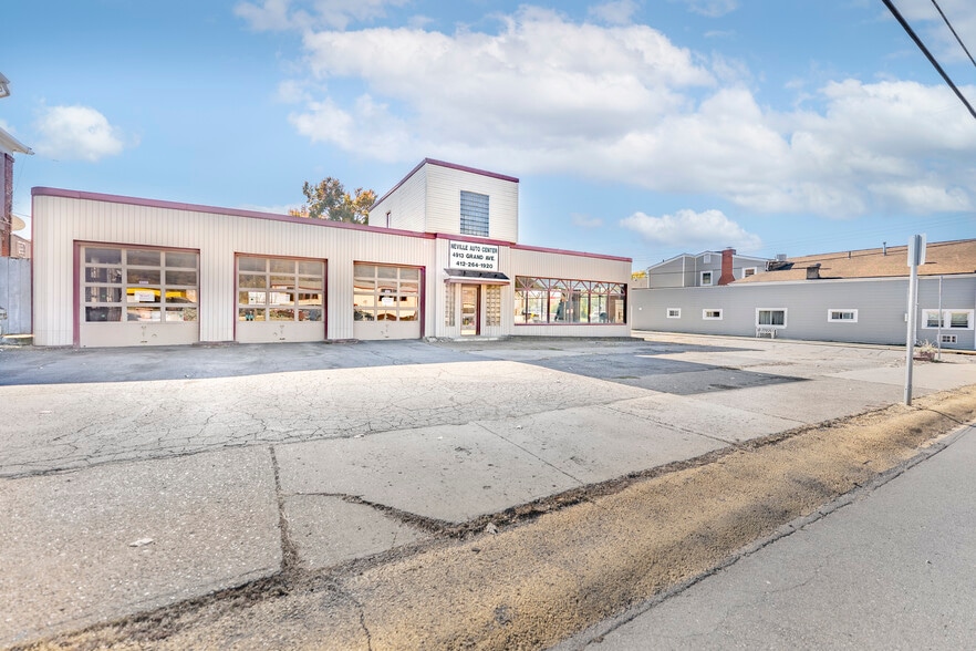 4913 Grand Ave, Pittsburgh, PA for sale - Building Photo - Image 2 of 22