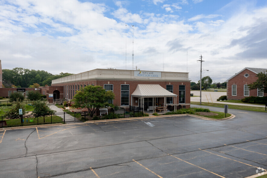 4650 N Port Washington Rd, Glendale, WI for lease - Building Photo - Image 2 of 8