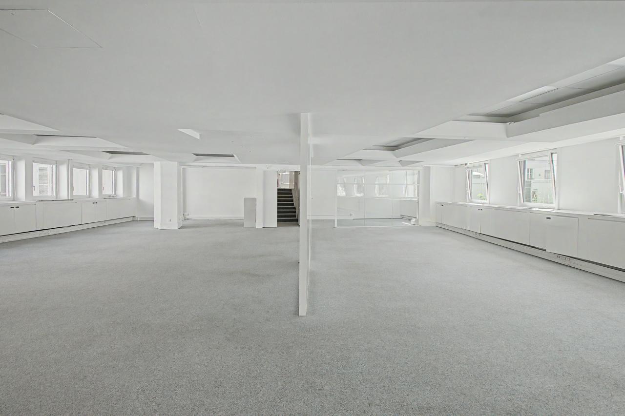 37 Rue De Lyon, Paris for lease Building Photo- Image 1 of 15