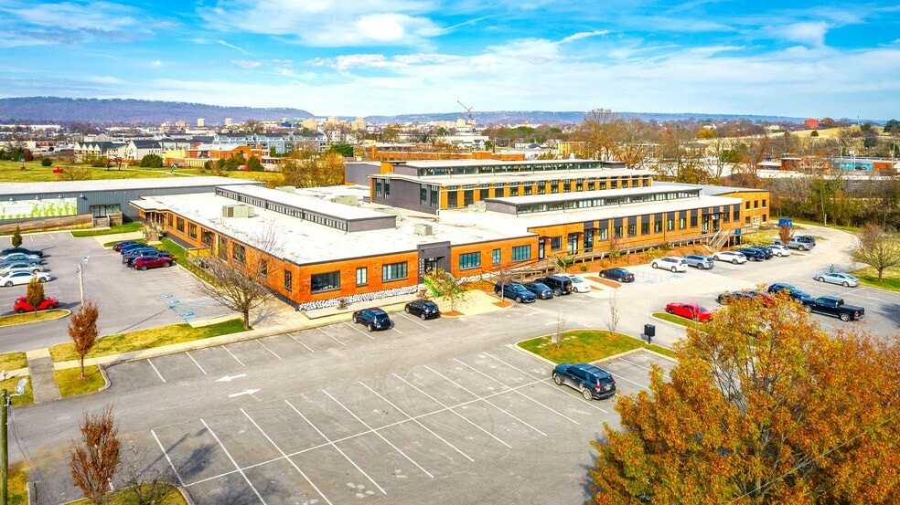 1601 S Holtzclaw Ave, Chattanooga, TN for sale - Building Photo - Image 1 of 19