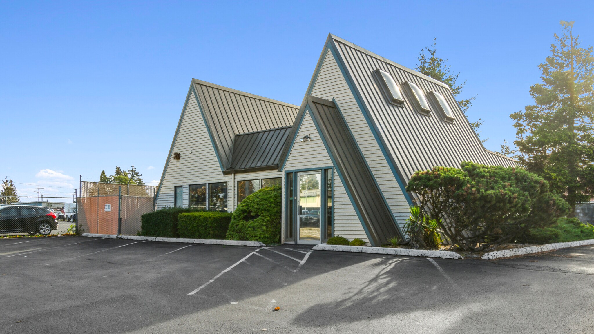 11221 Pacific Hwy SW, Lakewood, WA à vendre Photo principale- Image 1 de 7