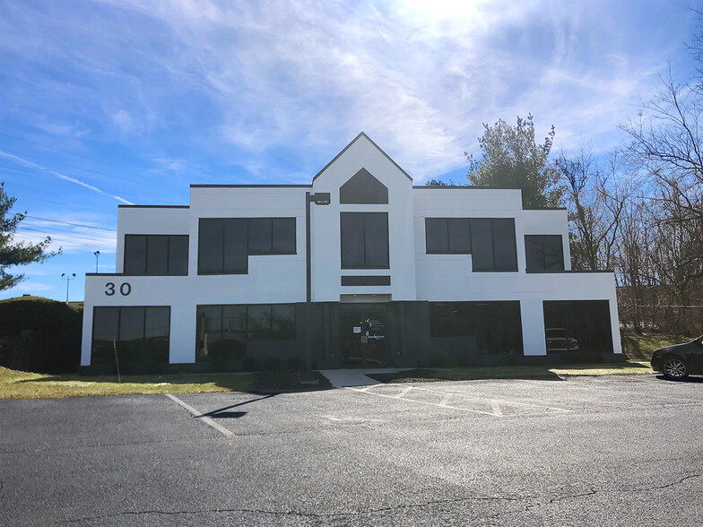 30 E Shady Ln, Enola, PA for lease - Building Photo - Image 3 of 11