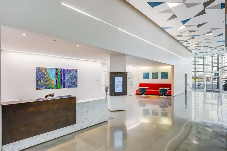 303 Almaden Blvd, San Jose, CA à louer - Photo intérieure - Image 3 de 12