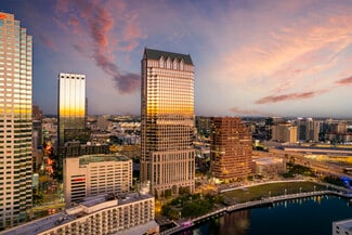 Plus de détails pour 100 N Tampa St, Tampa, FL - Bureau à louer