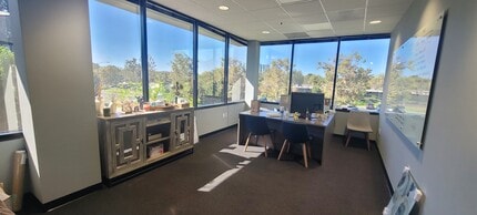 2415 Campus Dr, Irvine, CA for lease Interior Photo- Image 1 of 5