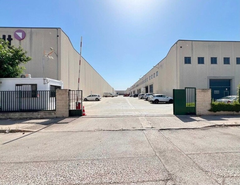 Industrial in Algete, Madrid for lease - Building Photo - Image 2 of 4