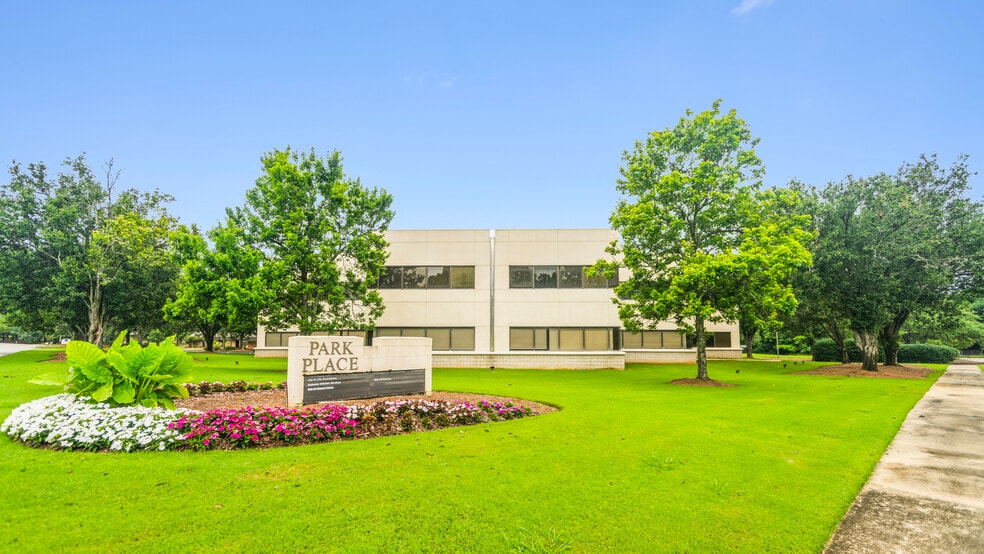 2350 Fairlane Dr, Montgomery, AL for sale - Building Photo - Image 2 of 11
