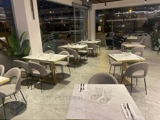 Plus de détails pour Commerce de détail à louer