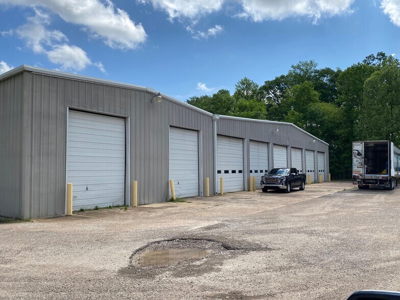 407 S Eason Blvd, Tupelo, MS à vendre - Photo du bâtiment - Image 2 de 18