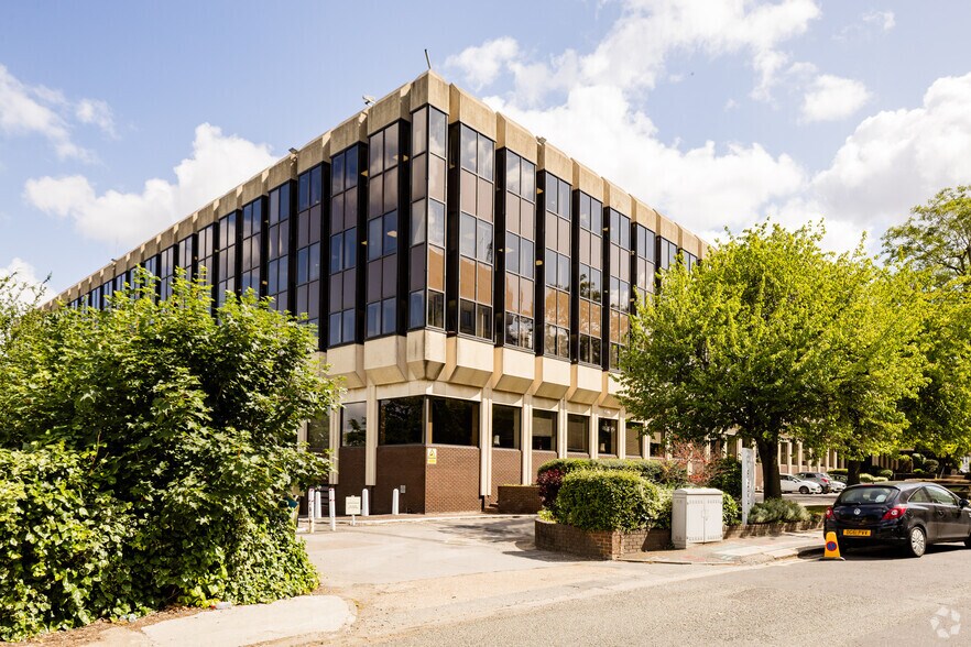 West Gate, Londres à louer - Photo principale - Image 1 de 13