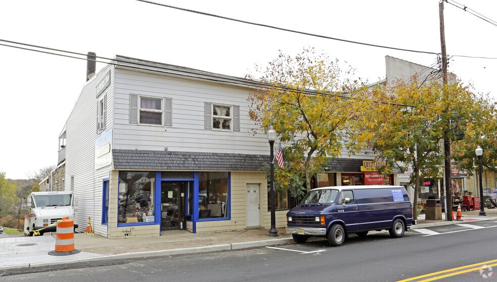 41-47 E Washington Ave, Washington, NJ for sale - Primary Photo - Image 1 of 1