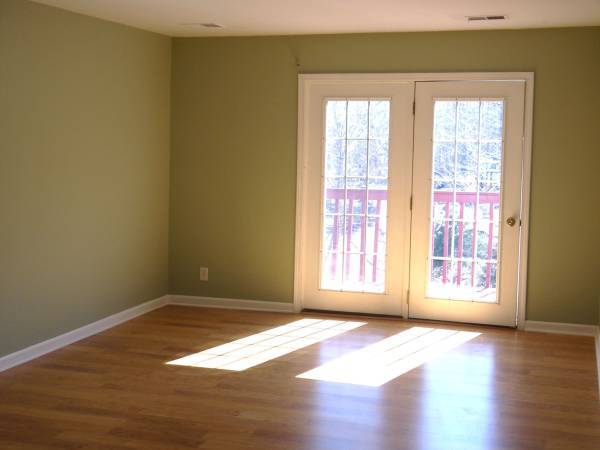 3939 W Roll Ave, Bloomington, IN à vendre - Photo du bâtiment - Image 3 de 4