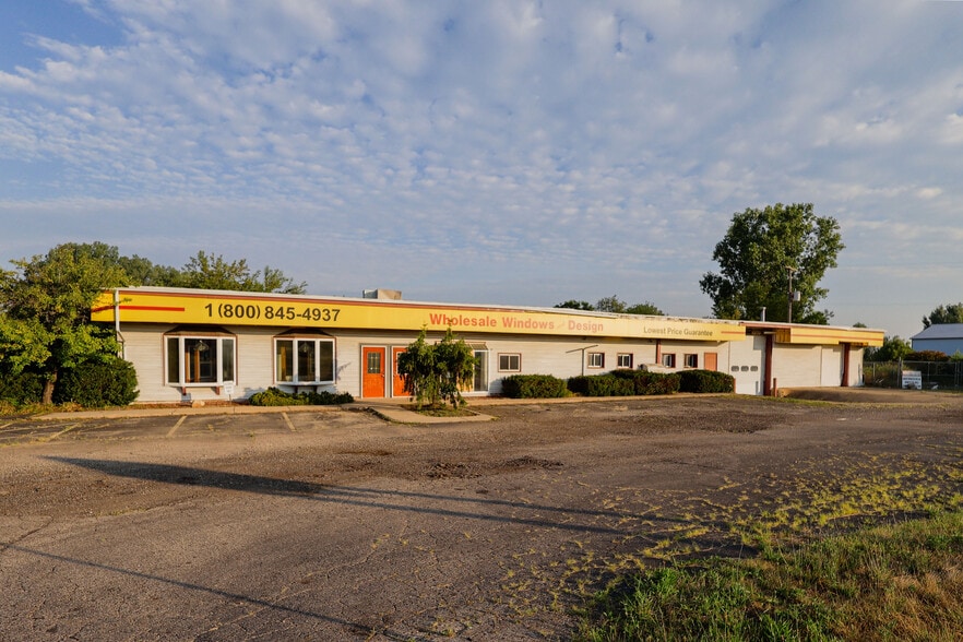 11830 Shaver Rd, Schoolcraft, MI for sale - Building Photo - Image 1 of 24